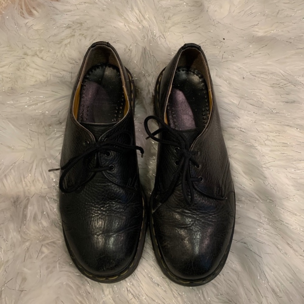 1461 Ambassador Doc Martens